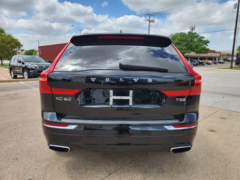 Used 2019 Volvo XC60 T5 Inscription w/ Protection Package Premier image 4