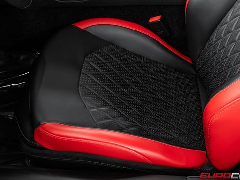 Used 2024 Aston Martin DB12 Coupe image 38