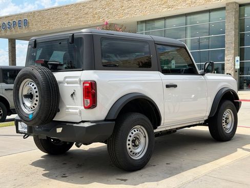 New 2026 Ford Bronco 2-Door AWD/4WD image 21