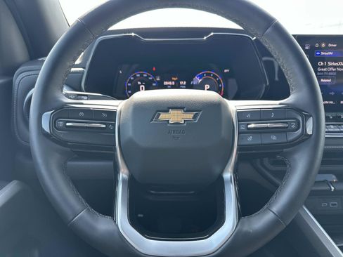 Used 2026 Chevrolet Colorado LT w/ LT Convenience Package AWD/4WD image 19