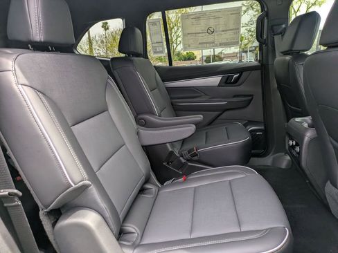 New 2026 Buick Enclave Preferred image 14