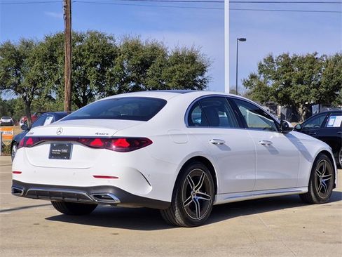 Certified 2025 Mercedes-Benz E 350 4MATIC Sedan image 4