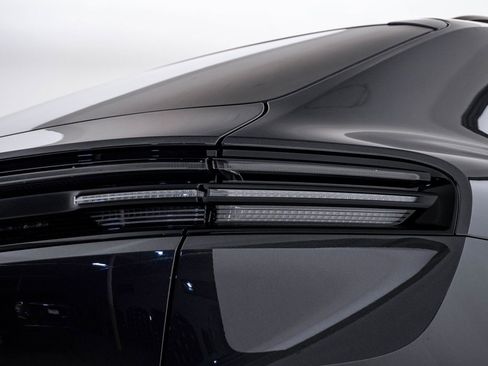 New 2025 Porsche Macan 4S Electric image 13