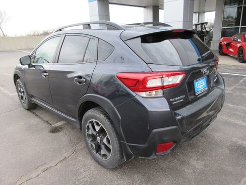 Used 2018 Subaru Crosstrek 2.0i image 3