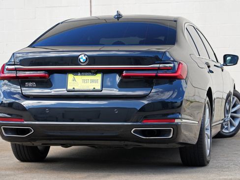 Used 2021 BMW 740i xDrive AWD/4WD image 4