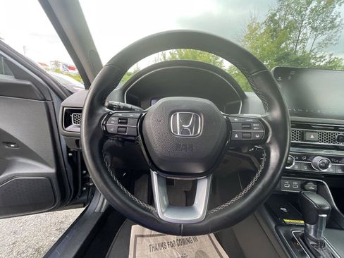 Used 2024 Honda Civic Touring image 15