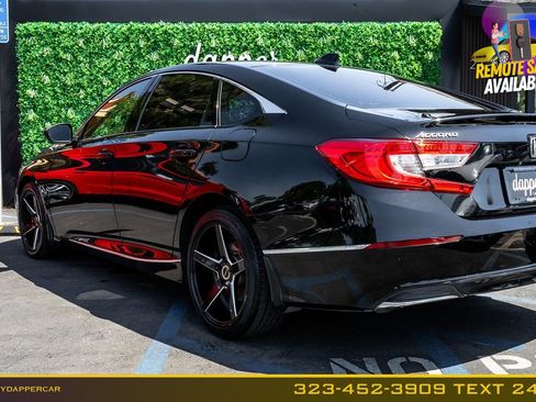 Used 2018 Honda Accord EX image 9