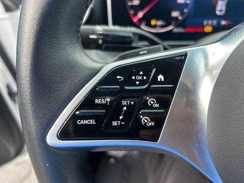 Used 2025 Mercedes-Benz C 300 Sedan image 46