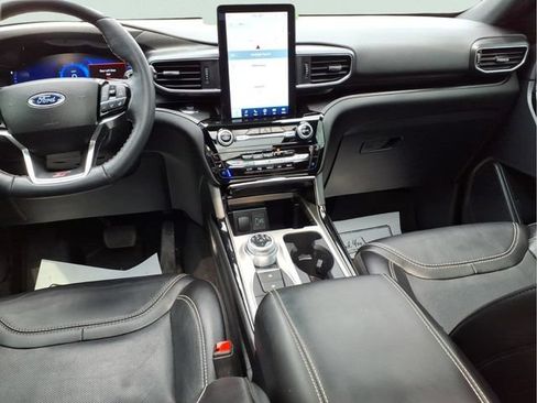 Used 2023 Ford Explorer ST w/ Equipment Group 401A AWD/4WD image 11
