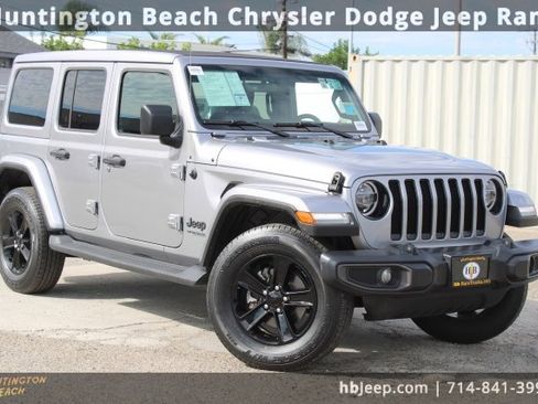 Used 2021 Jeep Wrangler Unlimited Sahara image 1