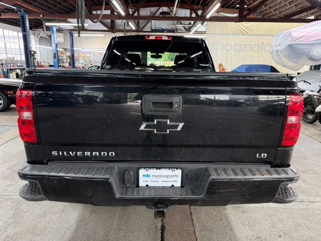 Used 2019 Chevrolet Silverado 1500 LT w/ All Star Edition AWD/4WD image 3