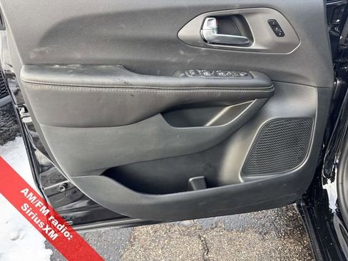 New 2026 Chrysler Pacifica Select w/ S Appearance Package image 20