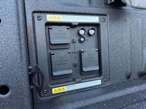 New 2025 Ford F150 Lariat w/ Equipment Group 502A High image 22