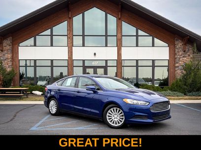 Used 2016 Ford Fusion SE