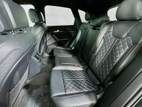 Used 2022 Audi SQ5 Premium Plus AWD/4WD image 9