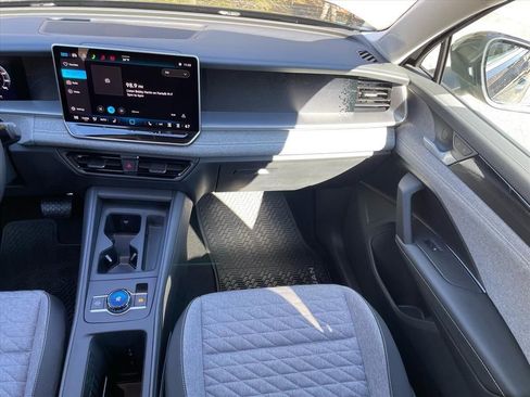 New 2026 Volkswagen Tiguan S FWD image 4