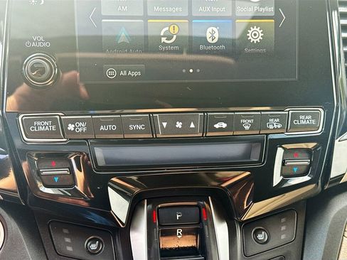 Used 2018 Honda Odyssey EX-L image 14