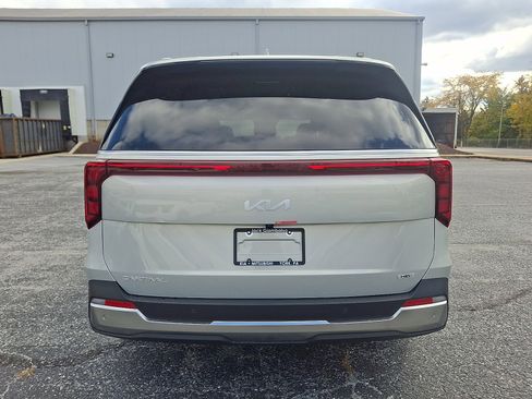 New 2026 Kia Carnival SX FWD image 7