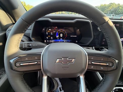 New 2026 Chevrolet Colorado Trail Boss AWD/4WD image 4