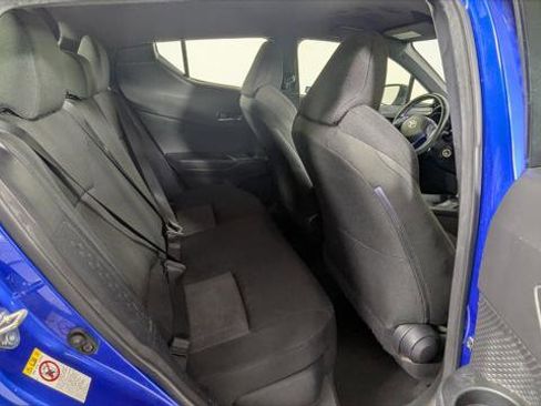 Used 2018 Toyota C-HR XLE image 21