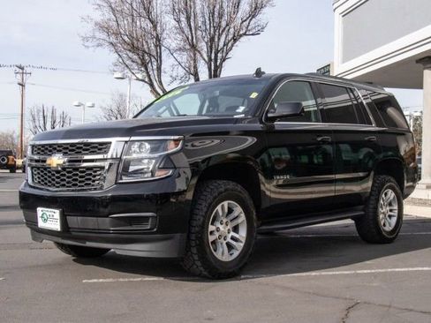Used 2019 Chevrolet Tahoe LS image 3