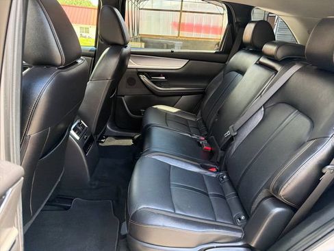 Used 2024 MAZDA CX-90 3.3 Turbo w/ Preferred Package AWD/4WD image 26