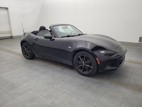 Used 2016 MAZDA MX-5 Miata Club image 11