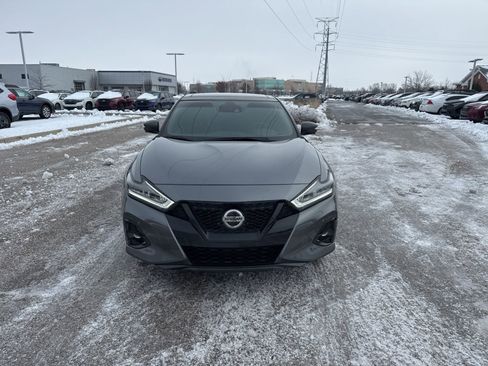 Used 2021 Nissan Maxima SR w/ Sport Mat Group image 7