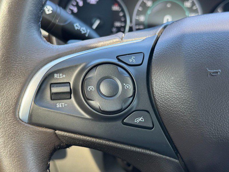 Used 2019 Buick LaCrosse Essence w/ Sun and Shade Package AWD/4WD image 17