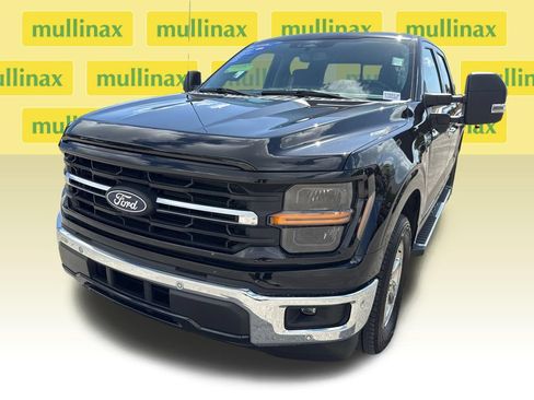 Used 2025 Ford F150 XLT w/ Equipment Group 302A MID RWD image 10