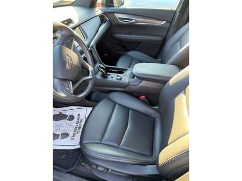 Used 2023 Cadillac XT6 Luxury image 6