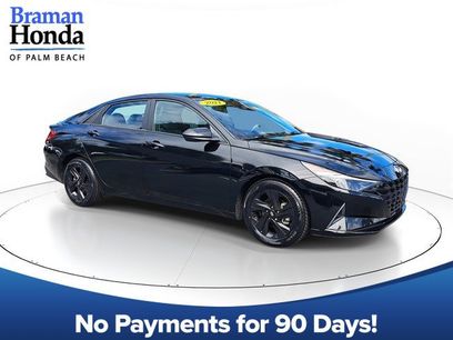 Used 2021 Hyundai Elantra SEL w/ Preferred Accessory Package