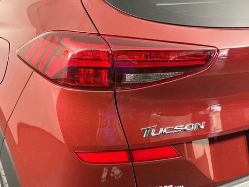 Used 2019 Hyundai Tucson Sport FWD image 36
