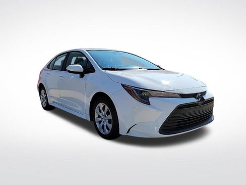 Used 2024 Toyota Corolla LE FWD image 8