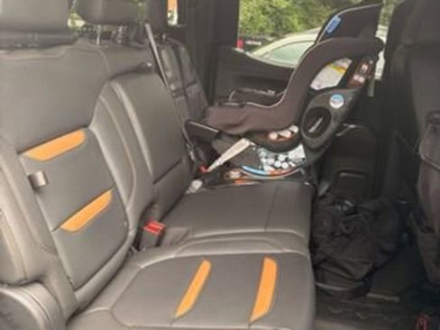 Used 2021 GMC Sierra 1500 AT4 AWD/4WD image 1