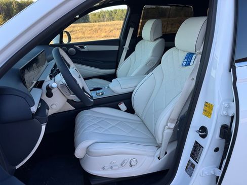 New 2026 Genesis GV80 3.5T Prestige image 18