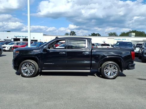 Used 2023 GMC Sierra 1500 Denali w/ Denali Reserve Package AWD/4WD image 6