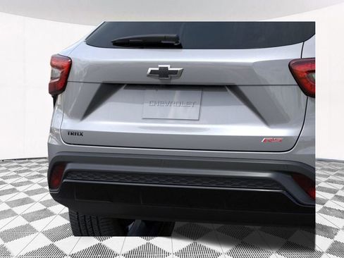New 2026 Chevrolet Trax RS w/ Sunroof Package FWD image 22