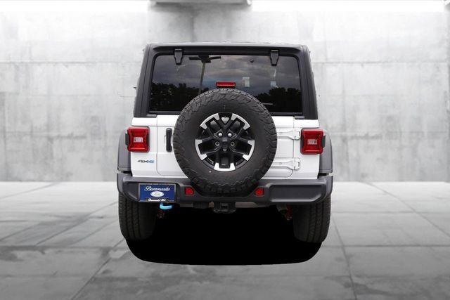 Used 2024 Jeep Wrangler Unlimited Rubicon 4xe AWD/4WD image 6