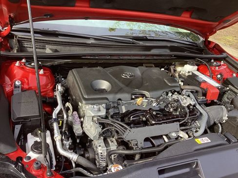 Used 2023 Toyota Camry XSE w/ Navigation Package image 21