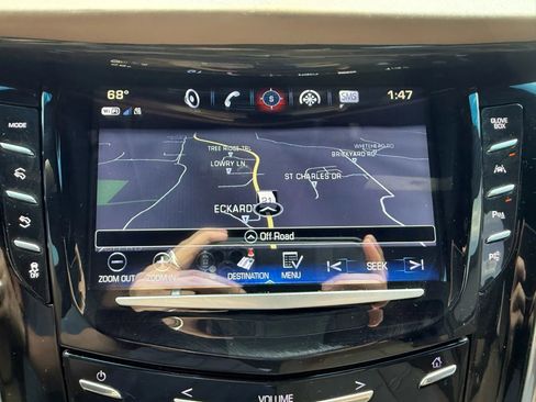 Used 2019 Cadillac Escalade Platinum image 25