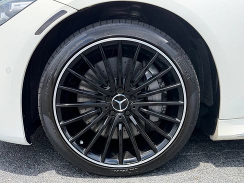 Used 2022 Mercedes-Benz S 500 4MATIC w/ AMG Line Package image 7