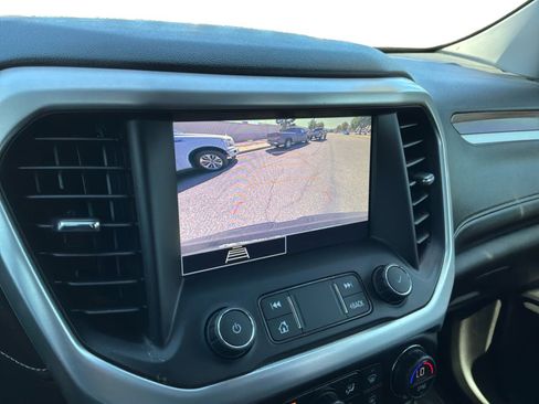 Used 2021 GMC Acadia SLE w/ Driver Convenience Package FWD image 13