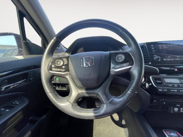 Certified 2020 Honda Pilot Touring image 12