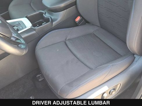 Used 2023 Toyota RAV4 SE AWD/4WD image 16