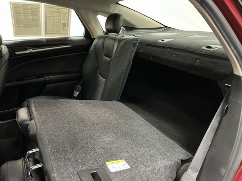 Used 2019 Ford Fusion Titanium AWD/4WD image 28