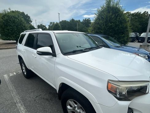 Used 2015 Toyota 4Runner SR5 Premium AWD/4WD image 22