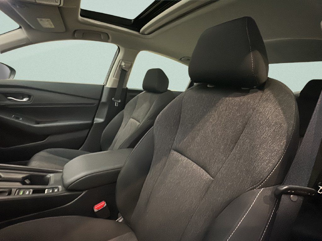 Certified 2024 Honda Accord EX image 15