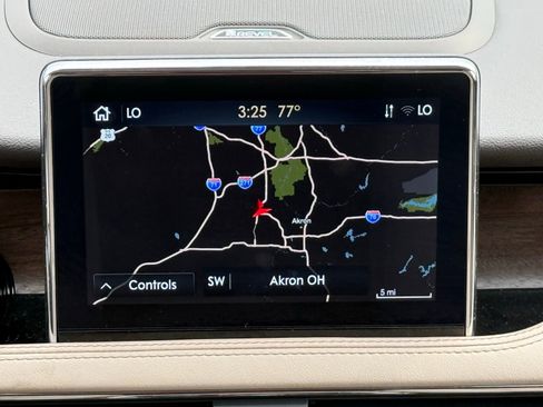 Used 2022 Lincoln Corsair Reserve w/ Equipment Group 201A image 22