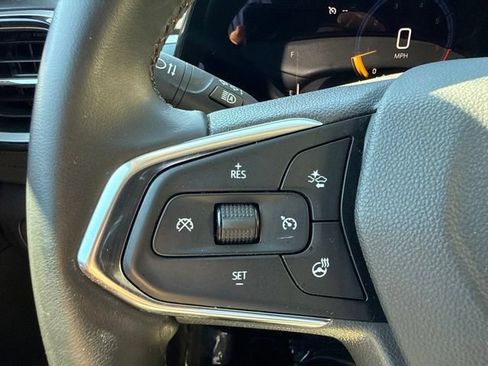 Used 2024 Chevrolet TrailBlazer LT w/ Convenience Package FWD image 19
